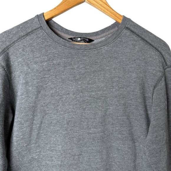 The North Face Stretchy‎ Crewneck Sweatshirt in Gray, Size Small - Picture 3 of 9